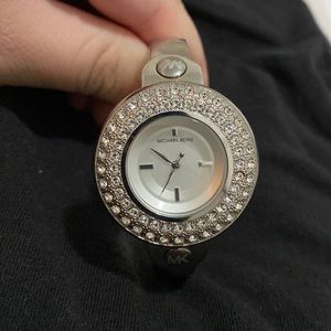 Michael kors silver watch